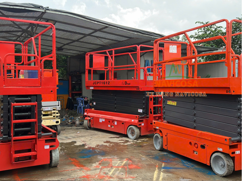 5 tieu chi lua chon trung tam day lai xe nang nguoi uy tin