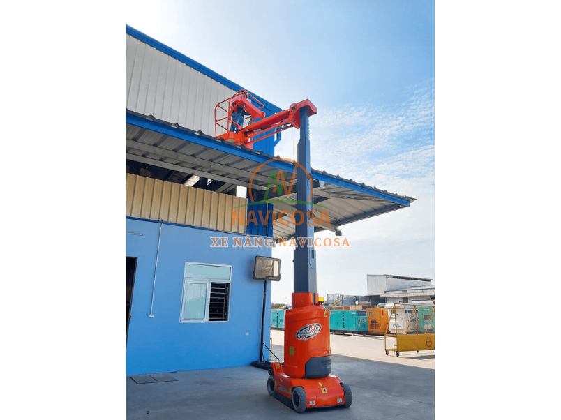 Xe nang nguoi tru dung