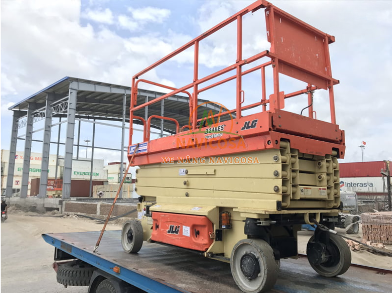 Quy trinh thue xe nang nguoi tai Trang Bom