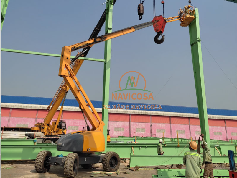 anh chi nen thue xe nang nguoi boom lift khi nao