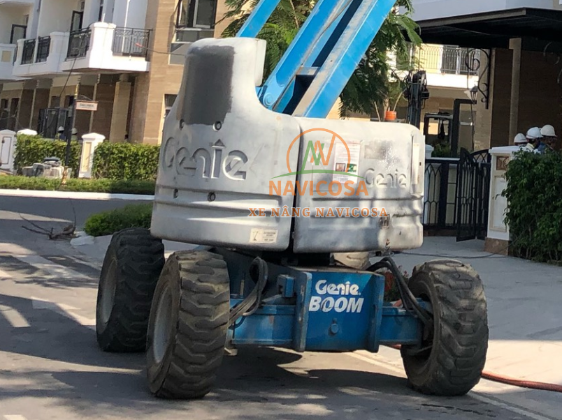 khung gam va he thong di chuyen