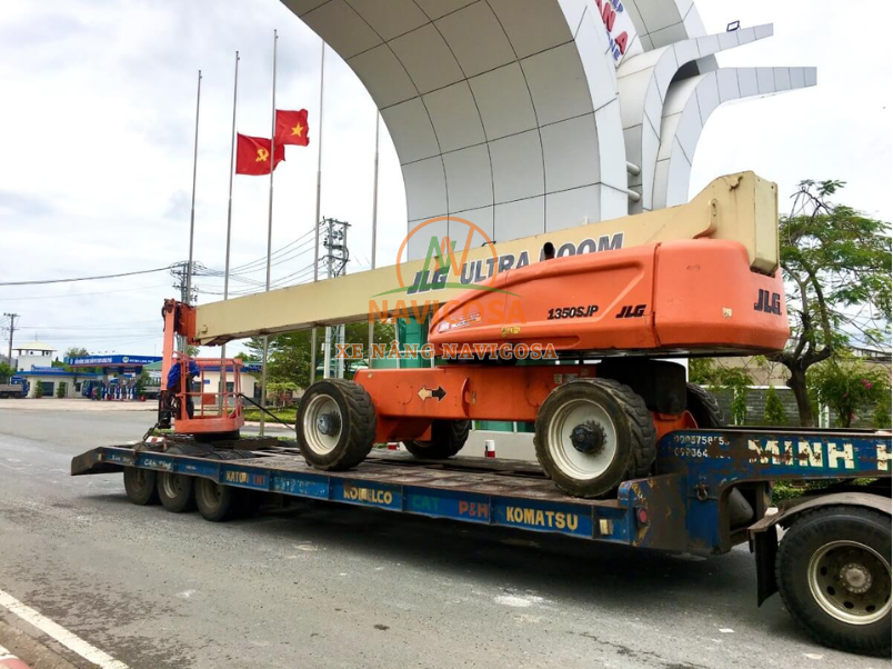 Quy trinh thue xe nang nguoi linh hoat theo yeu cau