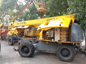 cho thue xe nang nguoi tai KCN Le Minh Xuan uy tin chat luong