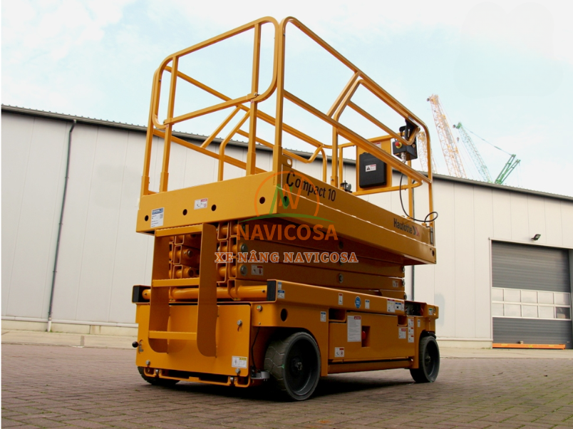 cho thue xe nang nguoi tai KCN Tan Tao uy tin chat luong