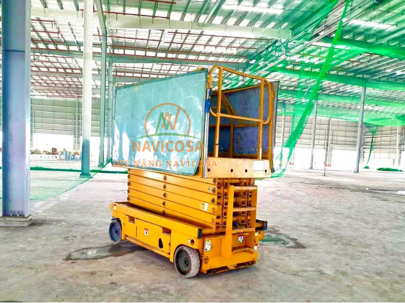 Xu ly su co motor lai xe nang nguoi phat ra tieng keu